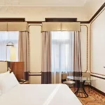 Doubletree By Hilton Hotel