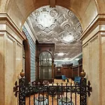 Doubletree By Hilton Hotel