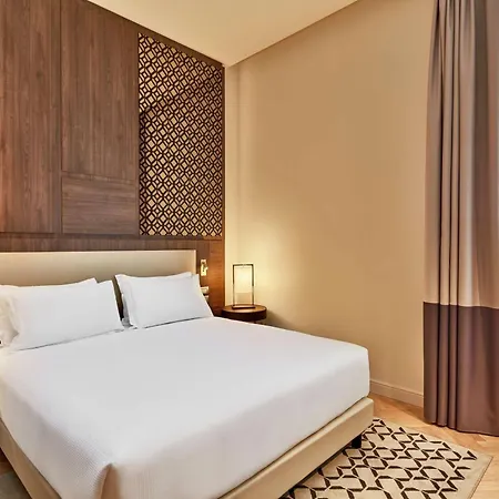 Doubletree By Hilton Hotel