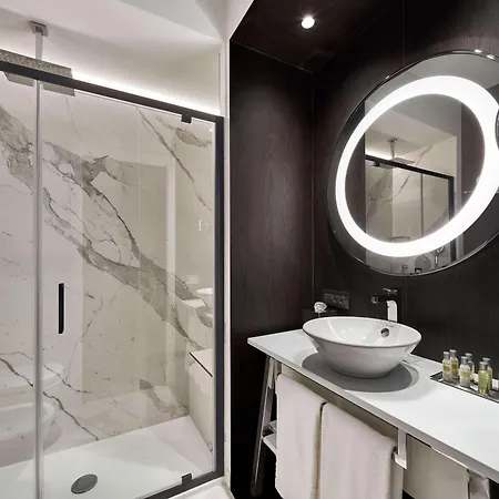 Hotel Doubletree By Hilton Trieste