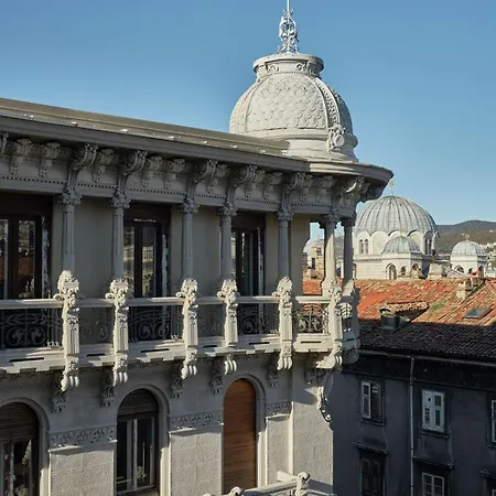 Doubletree By Hilton 4*