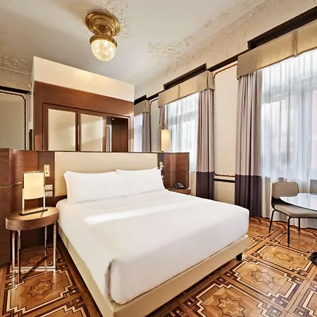 Ξενοδοχείο Doubletree By Hilton 4*