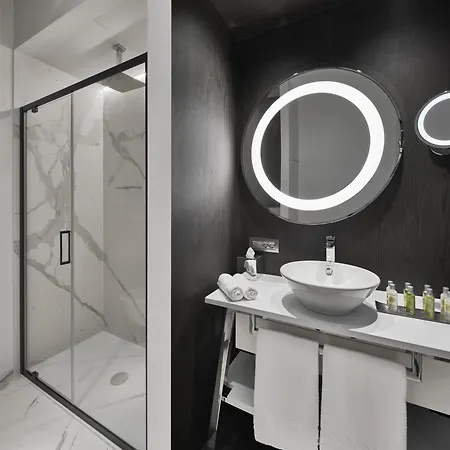 Hotel Doubletree By Hilton Trieste