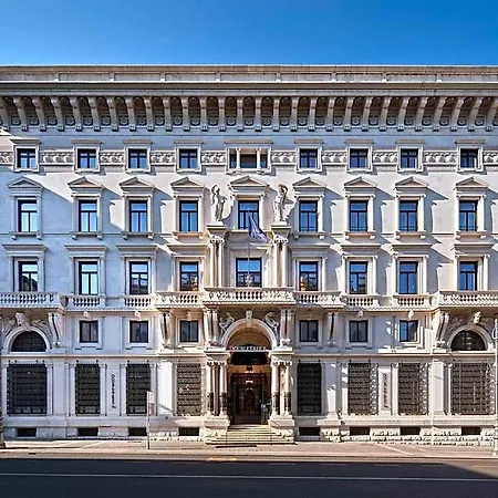 Ξενοδοχείο Doubletree By Hilton Τεργέστη
