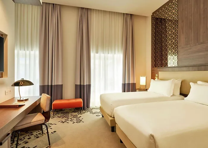 מלון Doubletree By Hilton טריאסטה