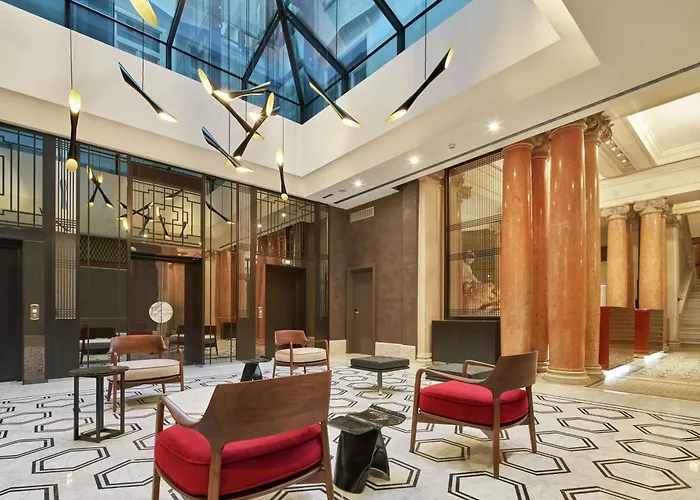 מלון Doubletree By Hilton טריאסטה