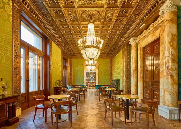 Doubletree By Hilton Hotell 4*