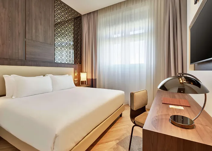 Doubletree By Hilton Hotel