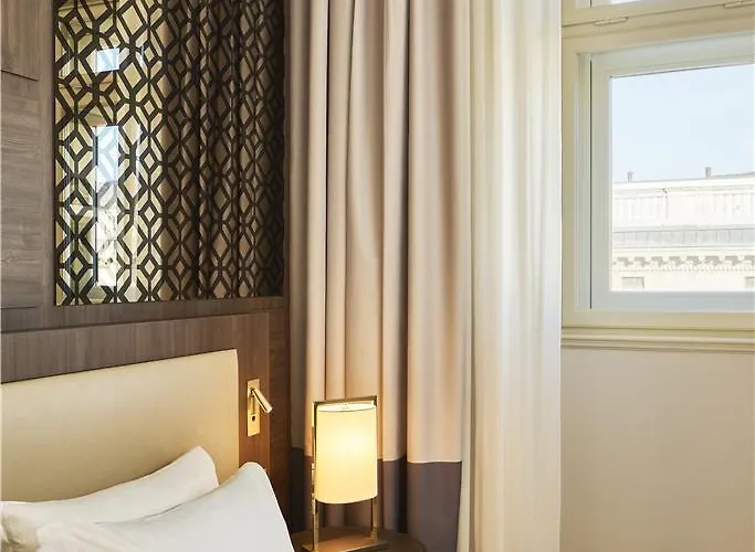 מלון Doubletree By Hilton 4*